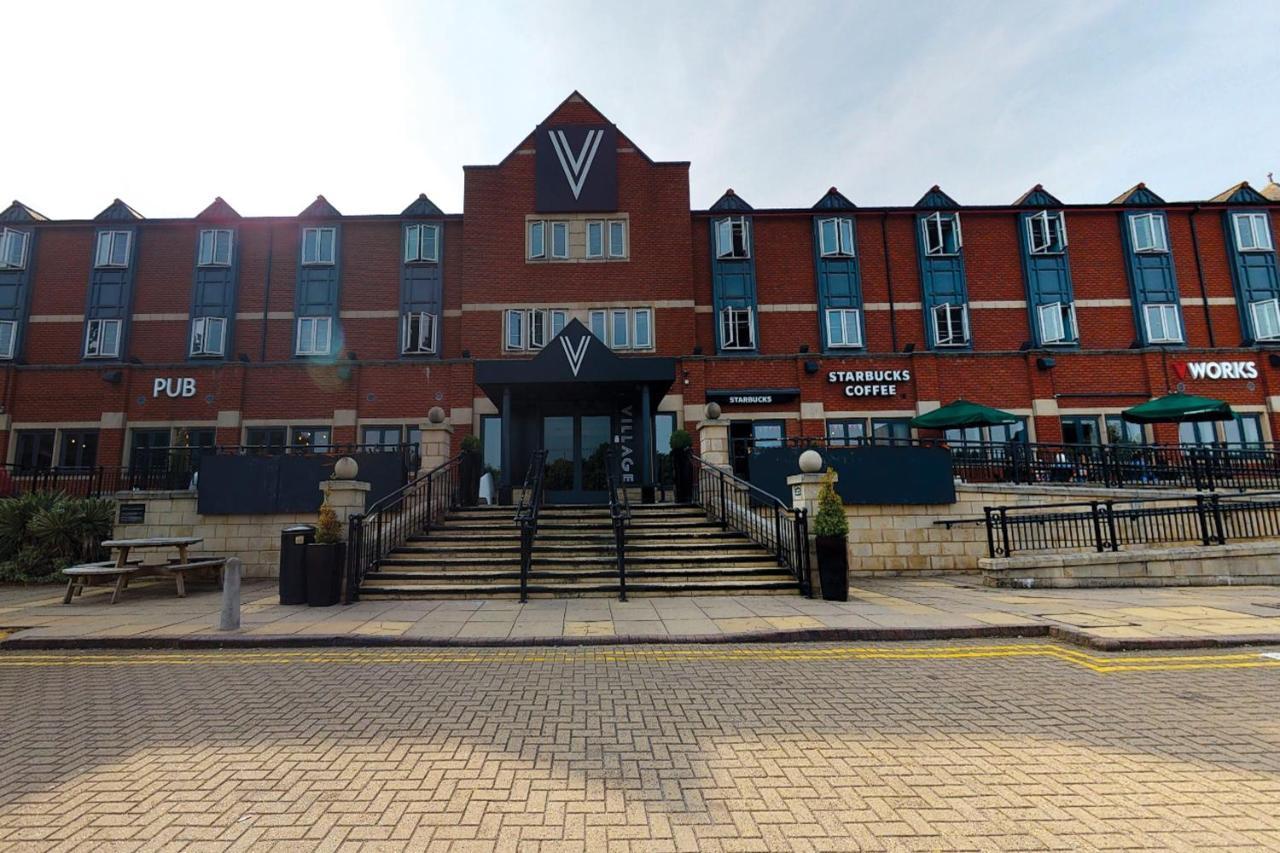 Village Hotel Coventry Exteriör bild